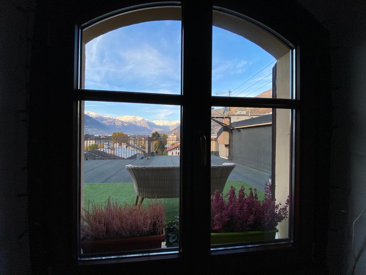 Mansarda Del Sole, Nel Cuore Di Aosta Esterno foto